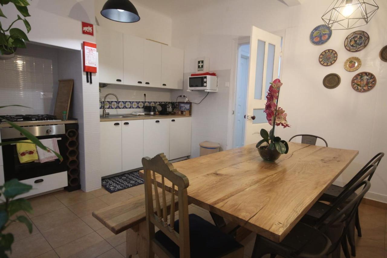 Nautic M1 R2 - Classy & Cozy Double Room With Shared Bathroom In Marques Pombal Lisboa Ngoại thất bức ảnh