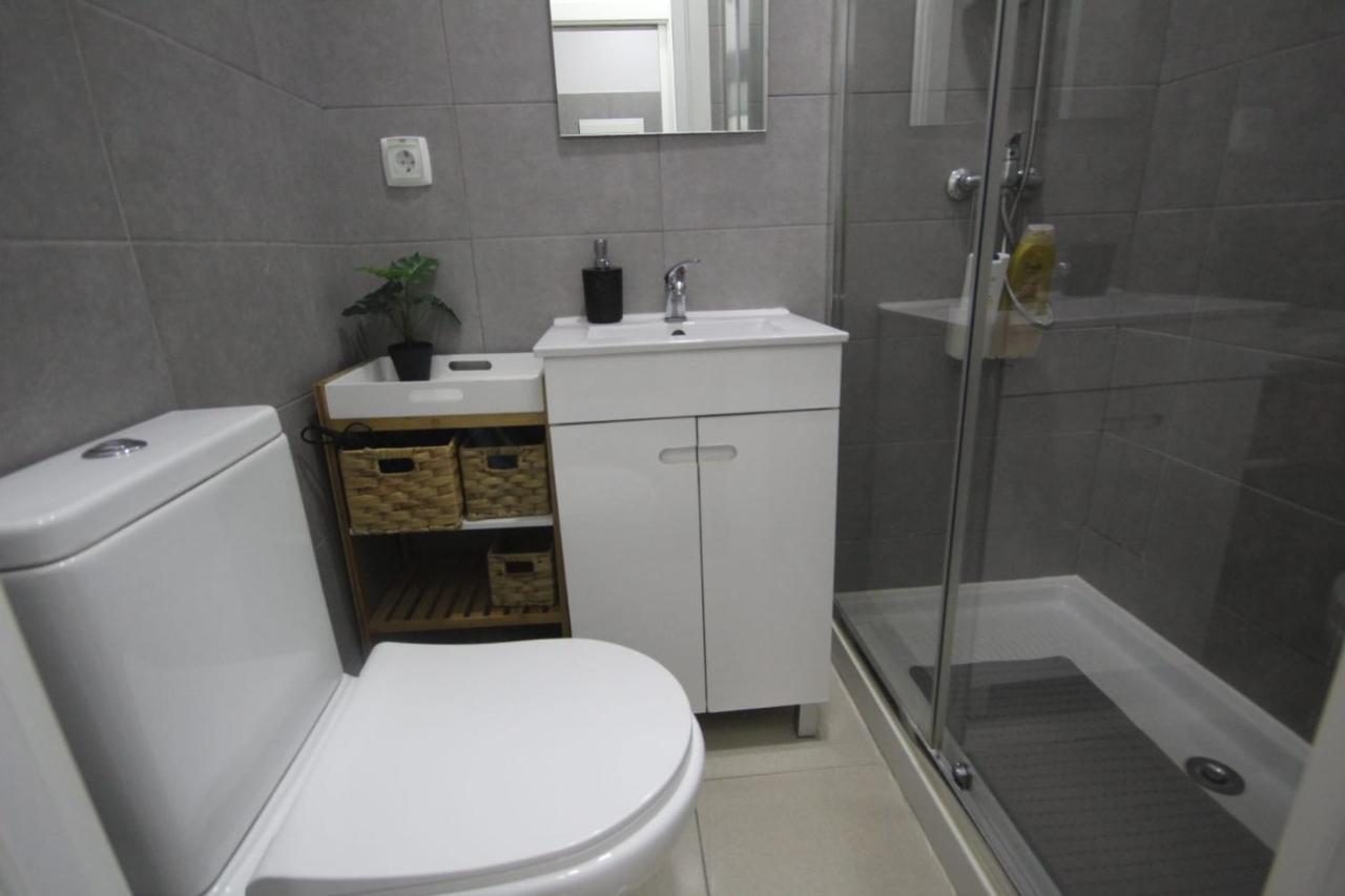 Nautic M1 R2 - Classy & Cozy Double Room With Shared Bathroom In Marques Pombal Lisboa Ngoại thất bức ảnh